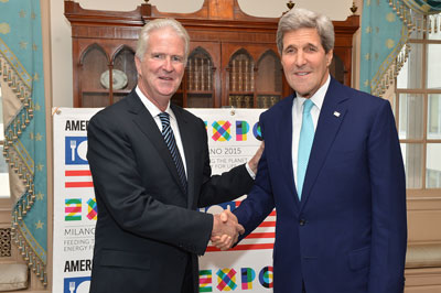 Doug Hickey '77 with Secretary of State John Kerry. Photo Credit: U.S. Department of State 